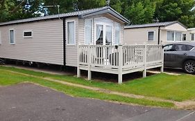 Belfry 2 - Luxury Spacious Family Caravan